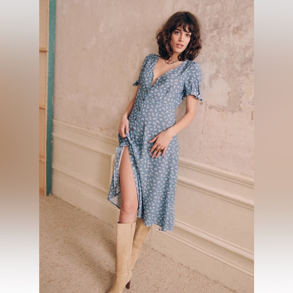 NWOT Sezane Vic dress Size 4 fits like Size 2